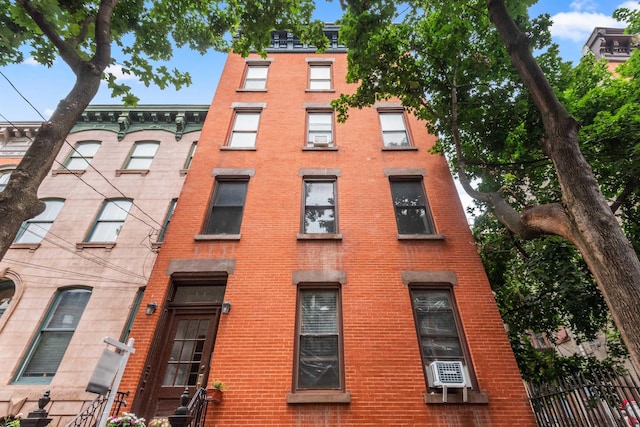 112 Wayne St Unit 2-A, Jersey City, NJ 07302 - view of apartment building / complex featuring cooling unit