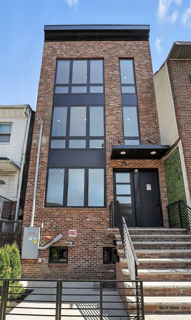 28 Beacon Ave, Jersey City, NJ 07306 - photo 1