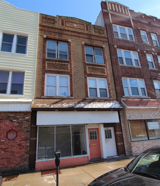 870 Broadway, Bayonne, NJ 07002 - photo 18