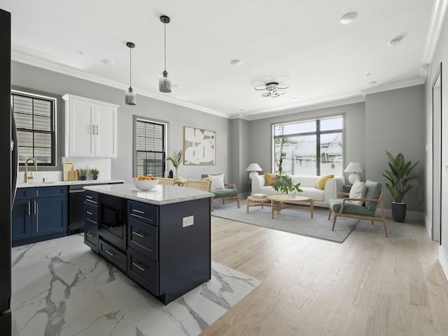 24 Romaine Ave Unit 2, Jersey City, NJ 07306 - photo 2