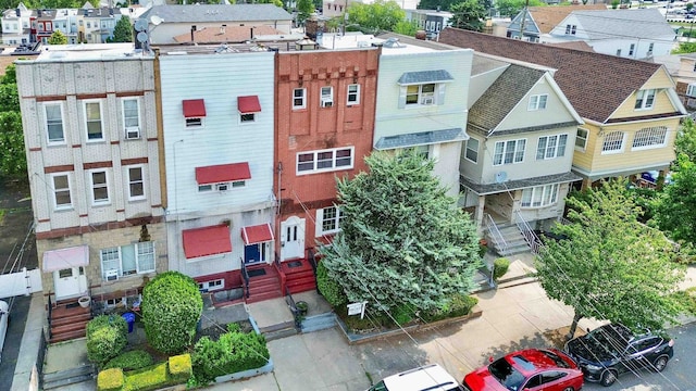 49 E 33rd St, Bayonne, NJ 07002 - photo 1
