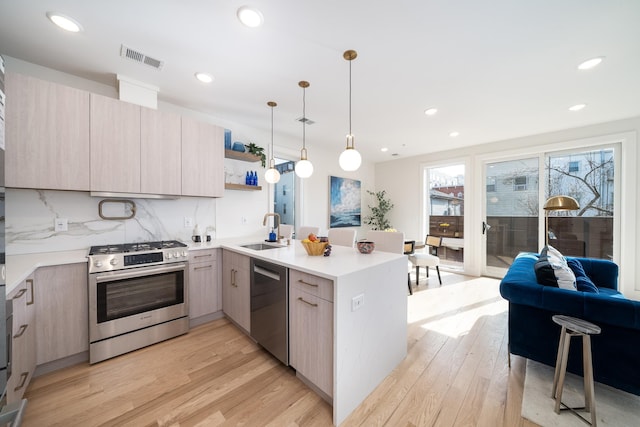 332 Whiton St Unit 2, Jersey City, NJ 07304 - photo 1