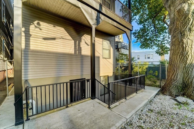 2765 Kennedy Blvd Unit 1, Jersey City, NJ 07306 - view of home's exterior featuring a balcony