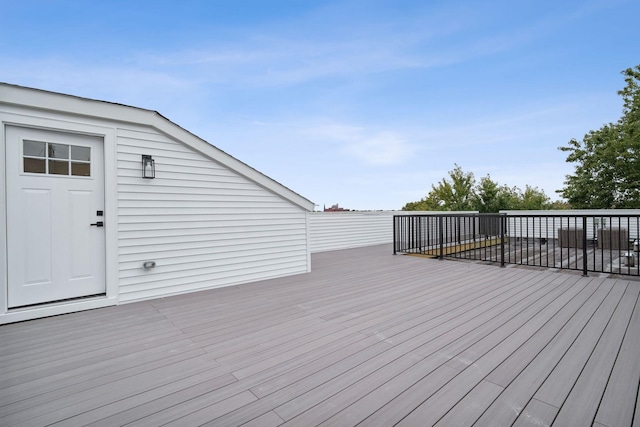 211 Summit Ave Unit 1, Jersey City, NJ 07304 - view of wooden deck