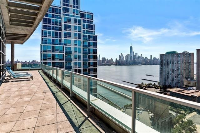 1 Shore Ln Unit 619, Jersey City, NJ 07302 - photo 45