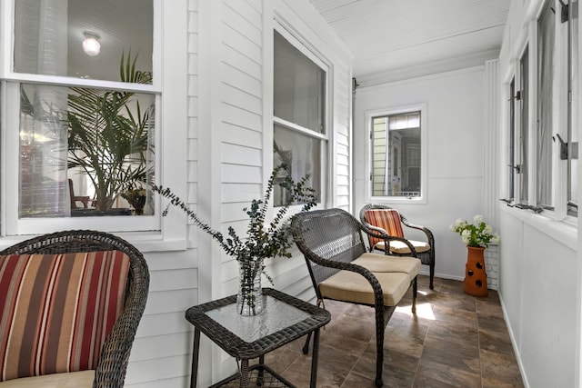 83 W 38th St, Bayonne, NJ 07002 - view of sunroom / solarium