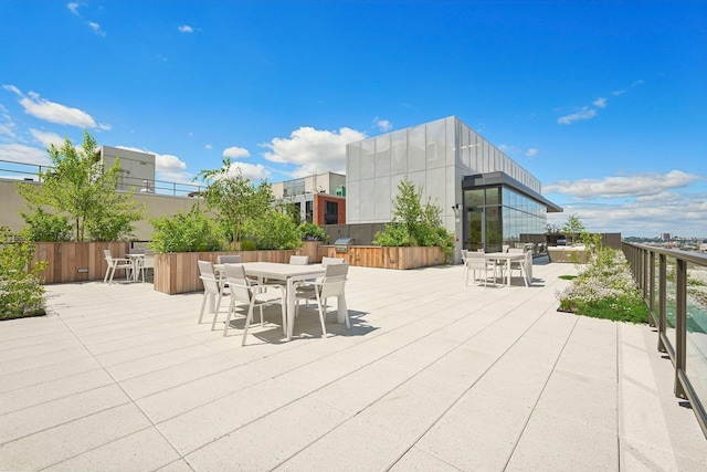 view of patio / terrace featuring grilling area