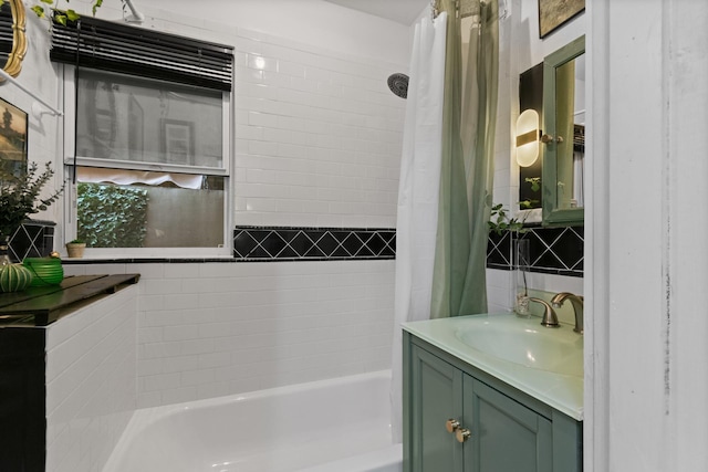 258 Montgomery St Unit 0, Jersey City, NJ 07302 - full bath featuring shower / tub combo, vanity, and tile walls