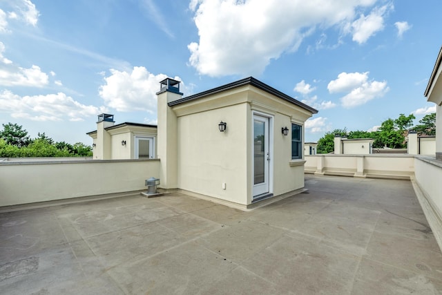 2175 Edwin Ave, Fort Lee, NJ 07024 - view of patio / terrace