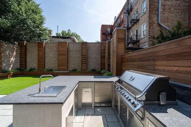 209 6th St Unit 1, Hoboken, NJ 07030 - view of patio with a sink