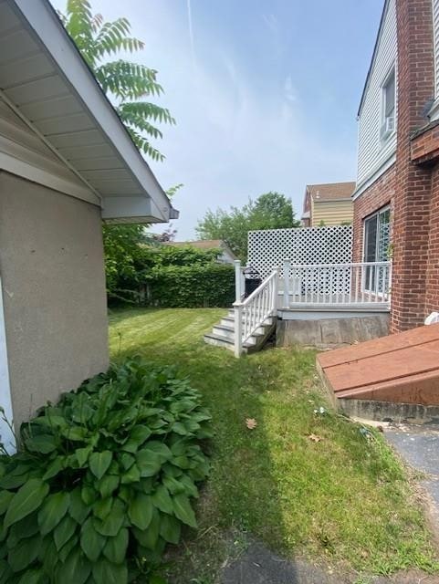 6 Stone Ave, Elmwood Park, NJ 07407 - view of yard