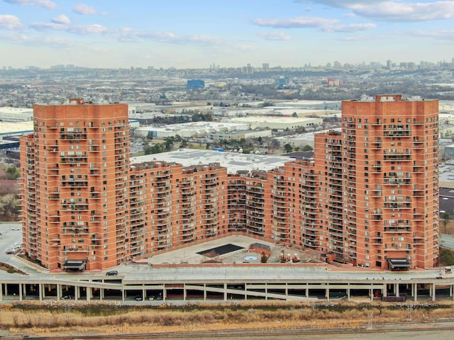 1502 Harmon Cv Unit 1502, Secaucus, NJ 07094 - photo 26