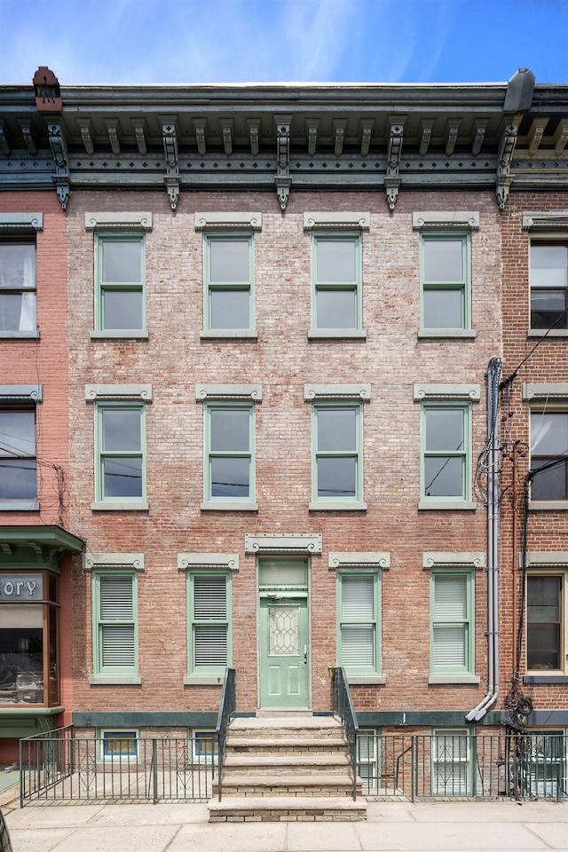364 8th St Unit 2R, Jersey City, NJ 07302