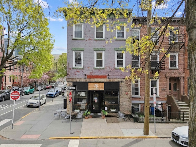 227 7th St, Jersey City, NJ 07302 - view of building exterior