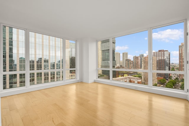 2 2nd St Unit 2106, Jersey City, NJ 07302 - unfurnished sunroom with a view of skyline