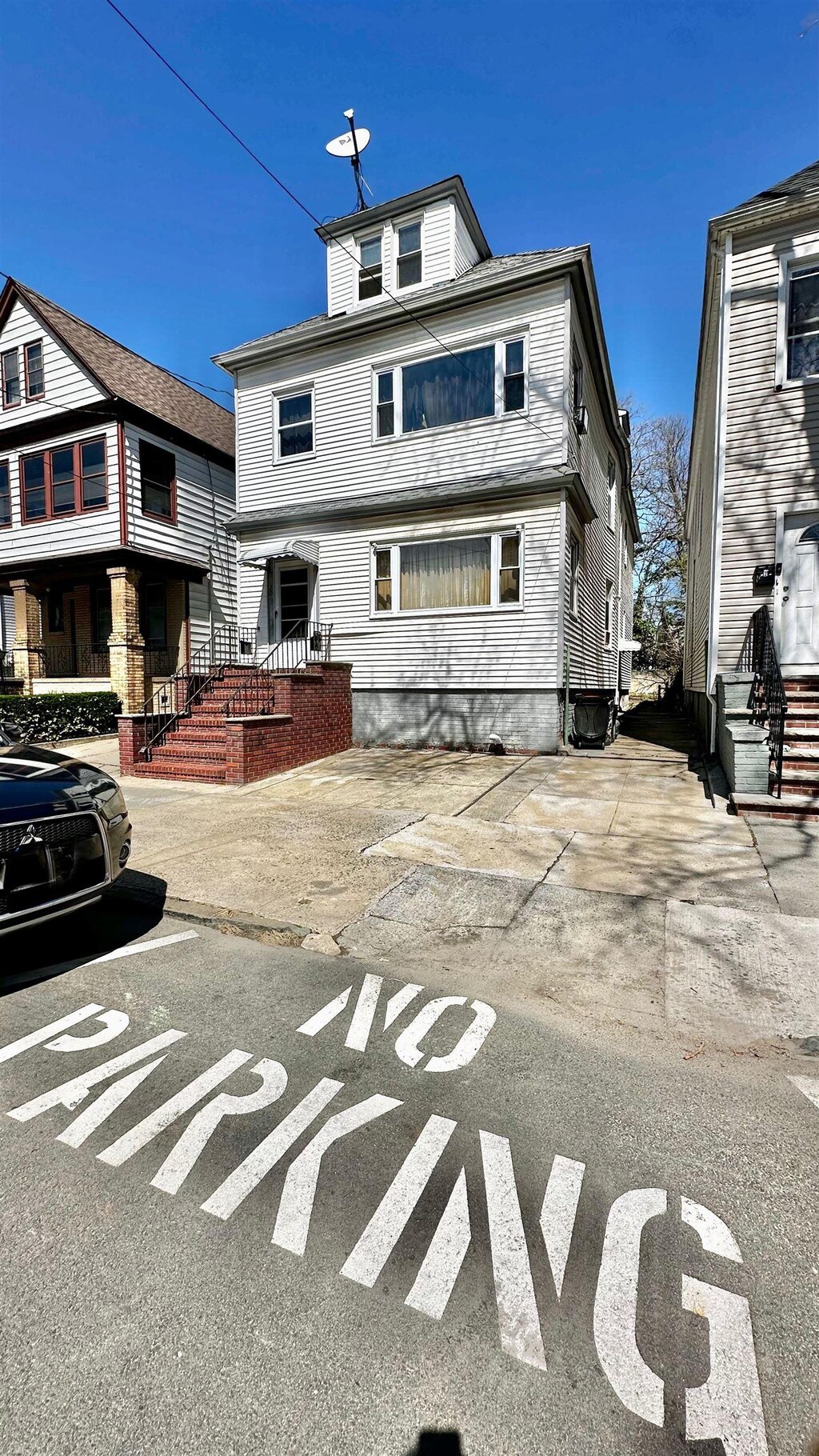 20 Wade St, Jersey City, NJ 07305 - exterior space