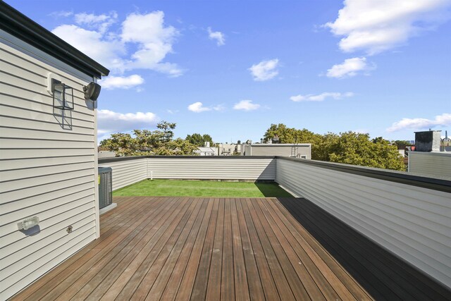 44 Bleecker St Unit 2, Jersey City, NJ 07307 - view of wooden terrace