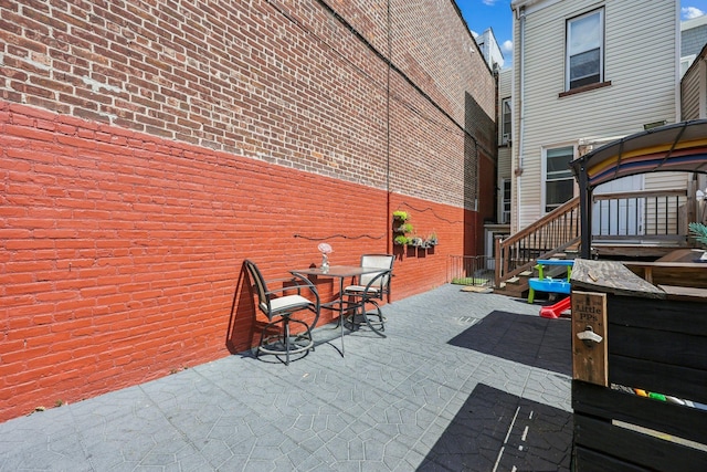 75 Poplar St, Jersey City, NJ 07307 - view of patio