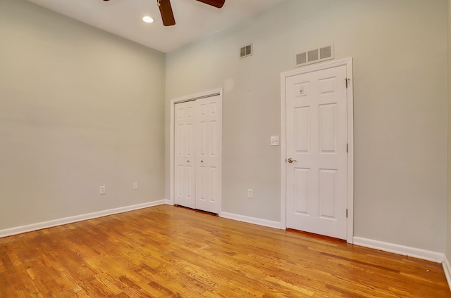 187 Wayne St Unit 208C, Jersey City, NJ 07302 - empty room featuring a ceiling fan, light wood finished floors, and recessed lighting