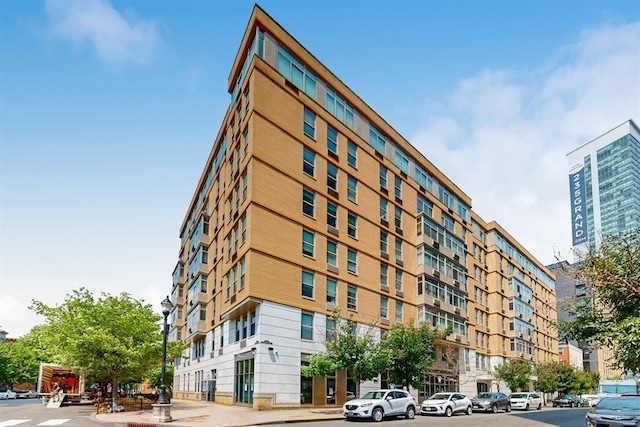 10 Regent St Unit 201, Jersey City, NJ 07302 - view of building exterior