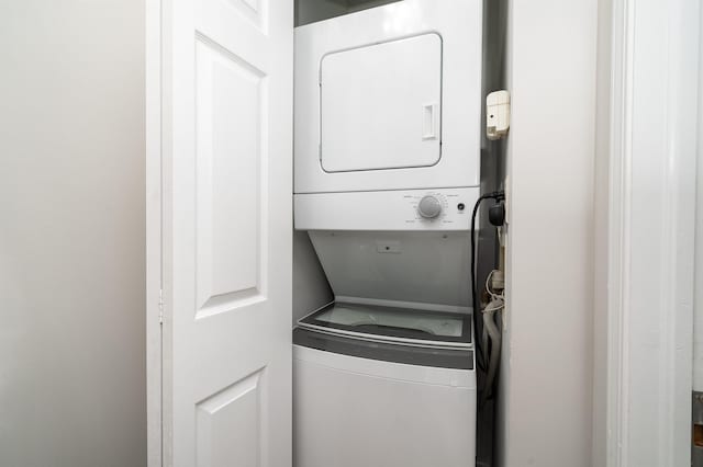 20 2nd St Unit 2503, Jersey City, NJ 07302 - laundry room with stacked washer and clothes dryer