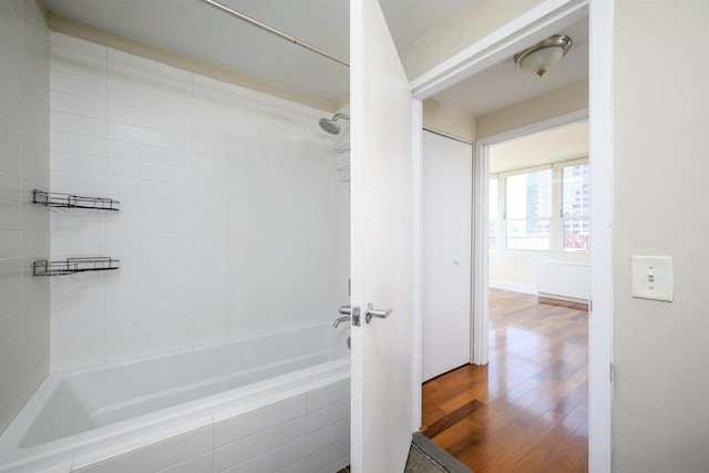 88 Morgan St Unit 802, Jersey City, NJ 07302 - full bath featuring shower / bathtub combination and wood finished floors