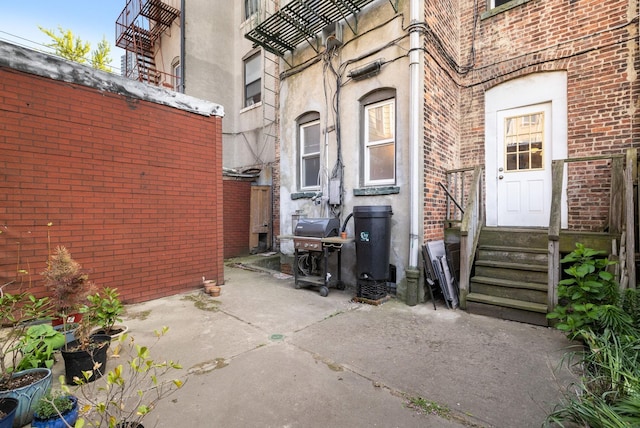 50 Bright Street 1L Or 101, Jersey City, NJ 07302 - view of patio with grilling area