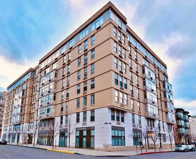 10 Regent St Unit 209X, Jersey City, NJ 07302 - view of property