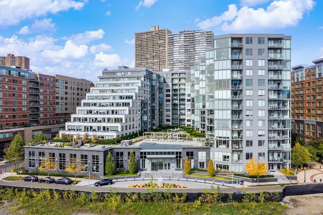 9 Ave At Port Imperial # 524, West New York, NJ 07093 - view of apartment building / complex