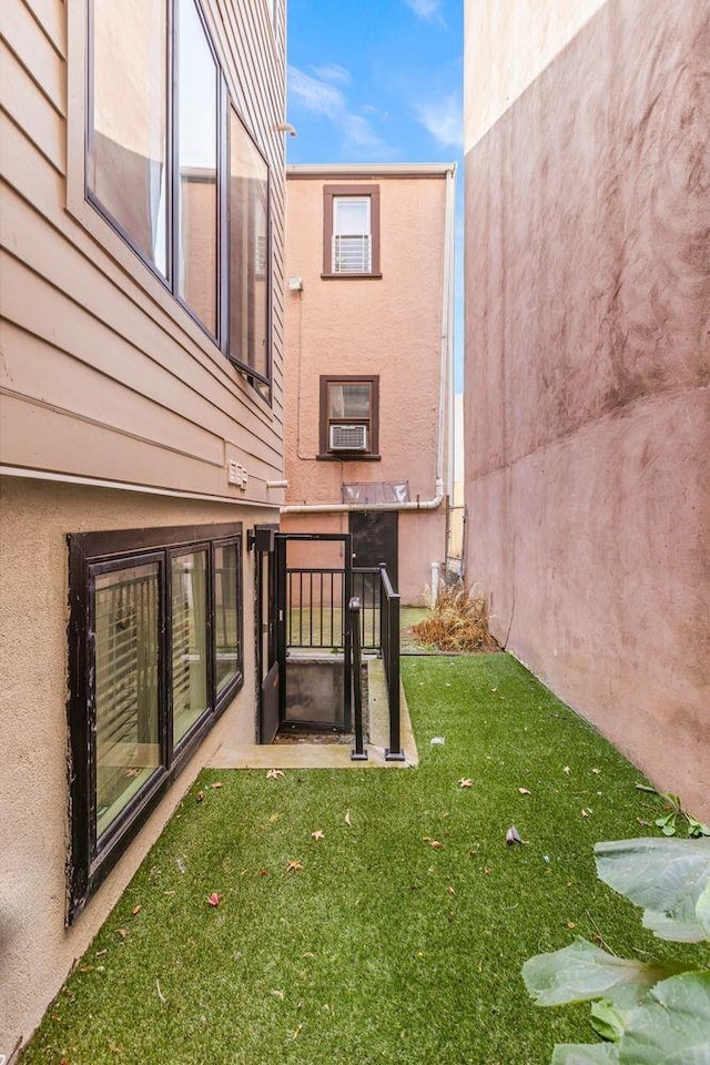 121 Coles St Unit 1, Jersey City, NJ 07306 - view of grassy yard