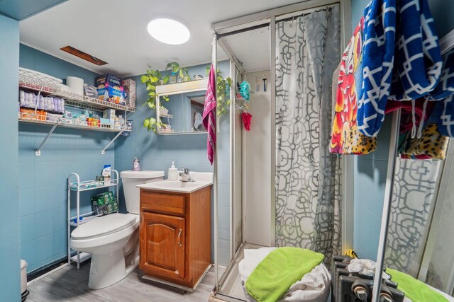 8307 4th Ave, North Bergen, NJ 07047