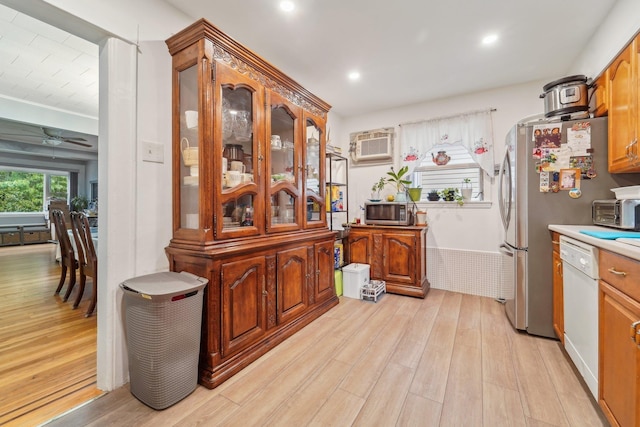 8307 4th Ave, North Bergen, NJ 07047