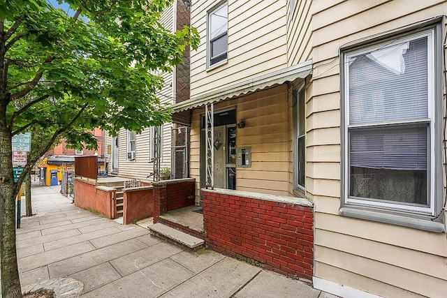 113 34th St, Union City, NJ 07087 - photo 1
