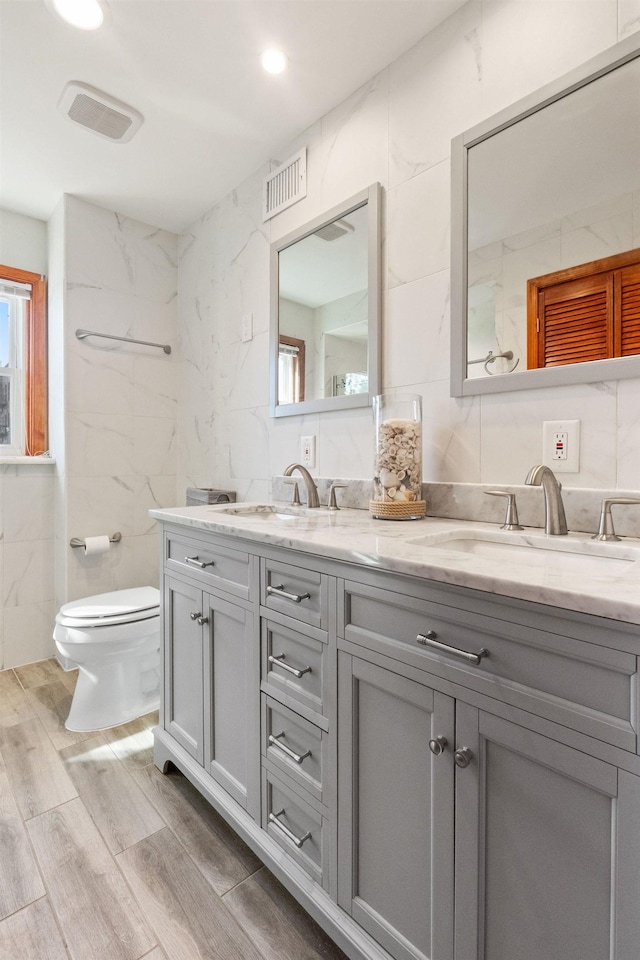 22 W 34th St Unit 101, Bayonne, NJ 07002 - photo 23