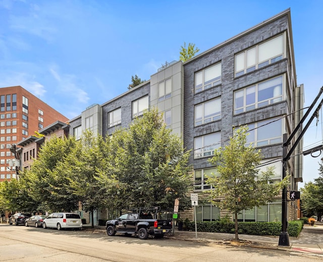 609 Observer Hwy Unit 303, Hoboken, NJ 07030 - photo 21
