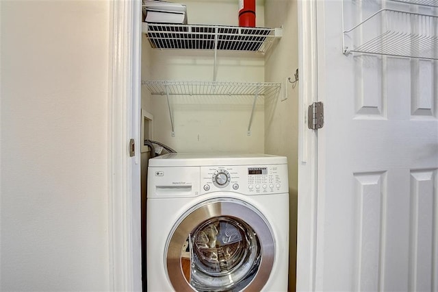 341 Monmouth St Unit 308D, Jersey City, NJ 07302 - laundry room with washer / dryer