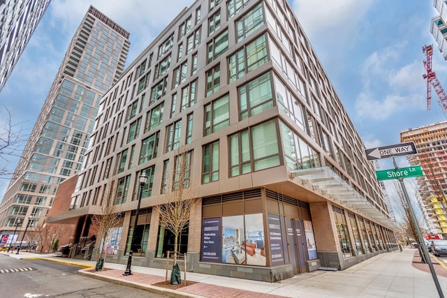 2 Shore Ln Unit 410, Jersey City, NJ 07310 - view of property