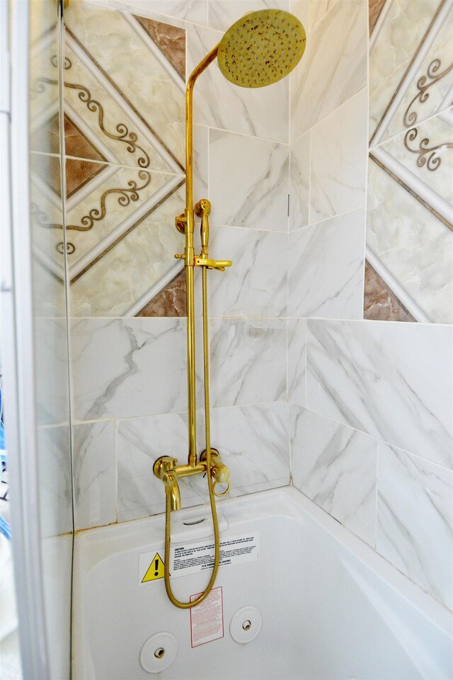 34 Concord St, Jersey City, NJ 07306 - details with walk in shower