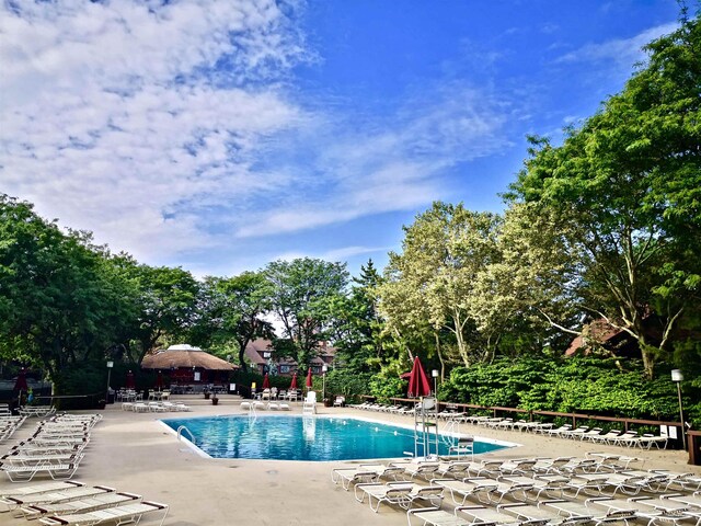 380 Whimbrel Ln, Secaucus, NJ 07094 - photo 27