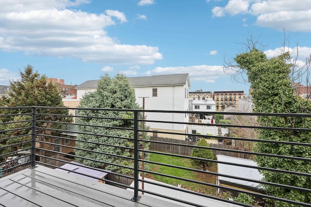 27 E 16th St, Bayonne, NJ 07002 - balcony featuring a residential view