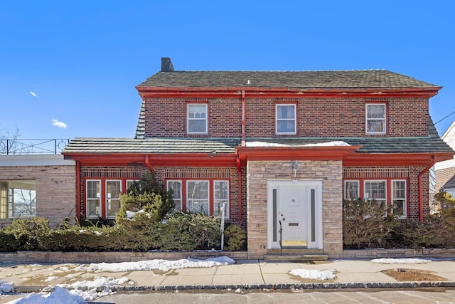 6 Kingswood Rd, Weehawken, NJ 07086 - view of front of house featuring brick siding