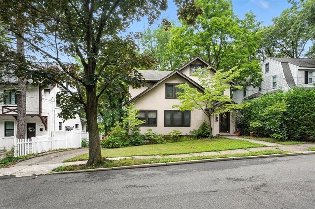 435 Park Ave, Leonia, NJ 07605 - photo 1