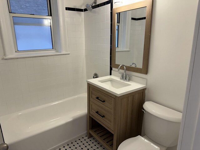 311 79th St Unit 37, North Bergen, NJ 07047 - full bath with vanity and tub / shower combination