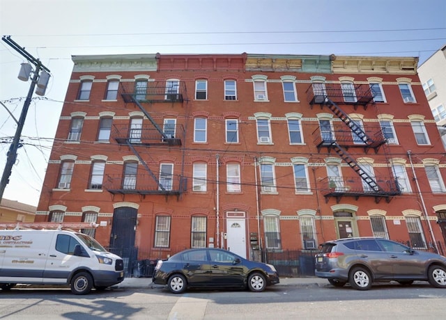 37 Harmon St, Jersey City, NJ 07304 - view of building exterior