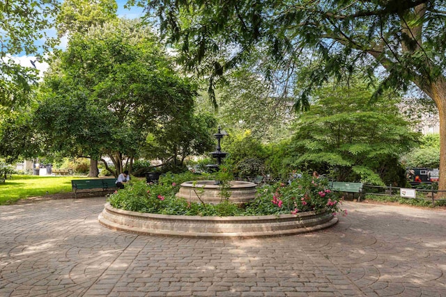 297 Montgomery St Unit 2, Jersey City, NJ 07302 - view of community