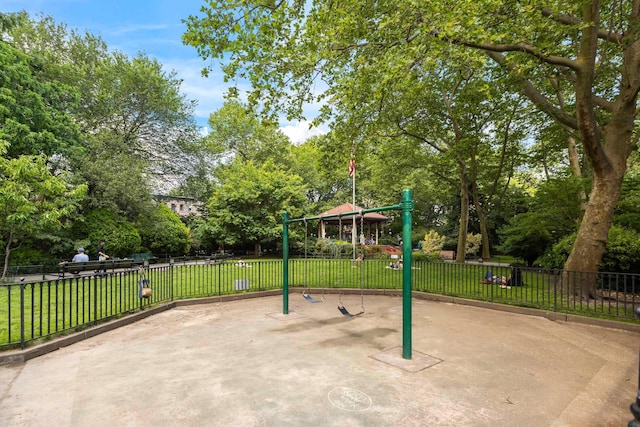 297 Montgomery St Unit 2, Jersey City, NJ 07302 - community jungle gym featuring view of wooded area