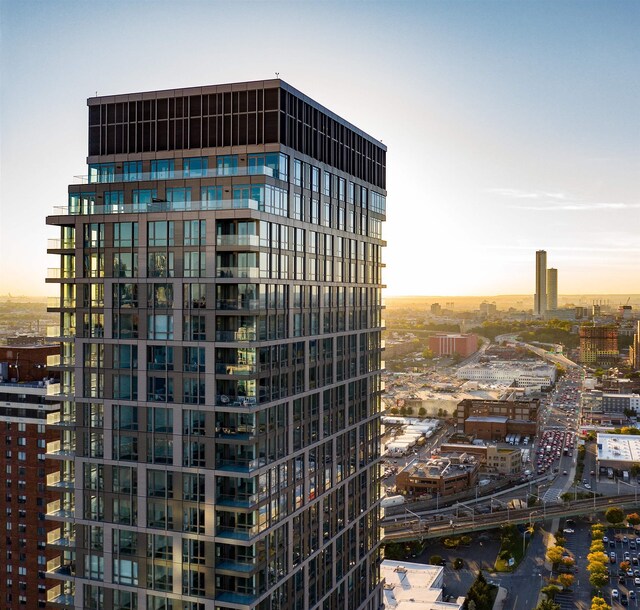 75 Park Ln S Unit 1912, Jersey City, NJ 07310 - view of property featuring a city view