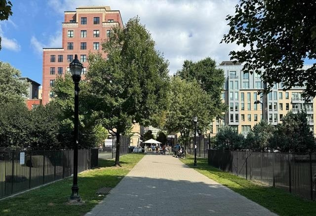 254 4th St, Jersey City, NJ 07302 - view of community with fence