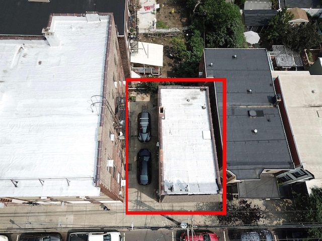 6034 Palisade Ave, West New York, NJ 07093 - aerial view of property and surrounding area with property boundaries highlighted