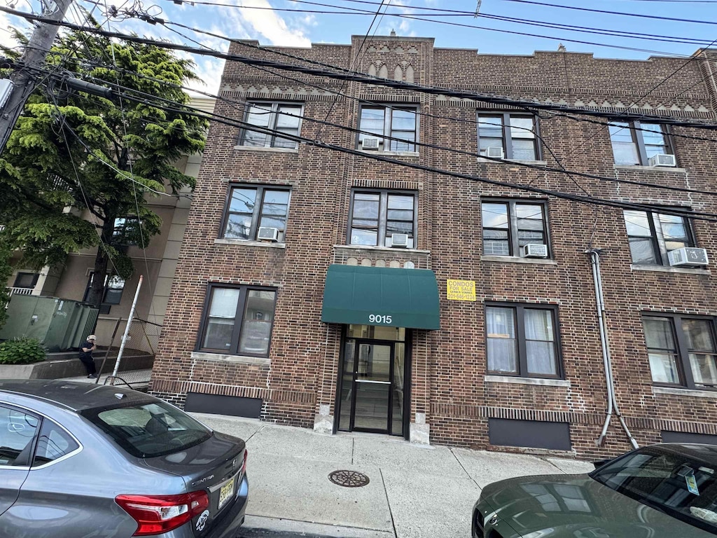 9015 Bergenwood Ave Unit 4, North Bergen, NJ 07047 - view of building exterior